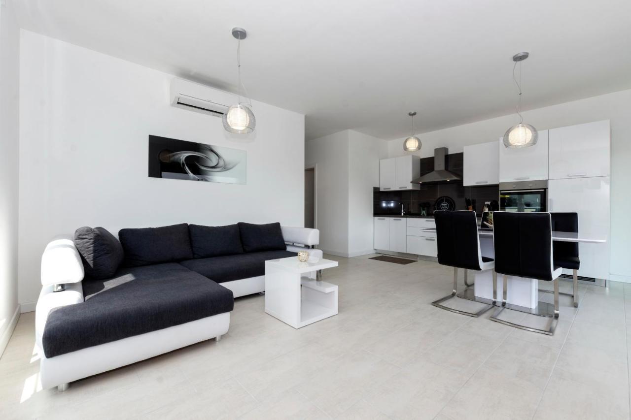 Apartments4Friends Apartment Vlad Trogir Extérieur photo